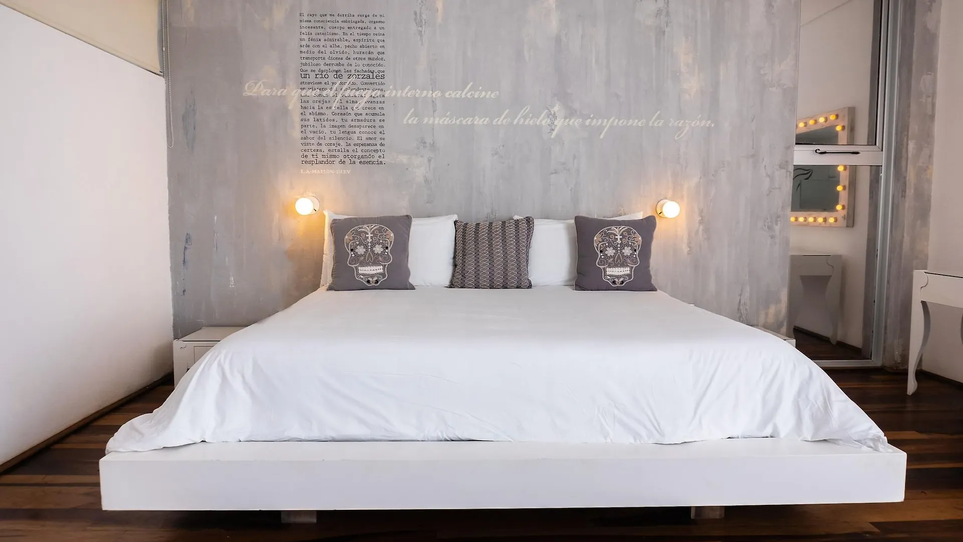 Be Playa Hotel Boutique & Rooftop Bar Playa del Carmen