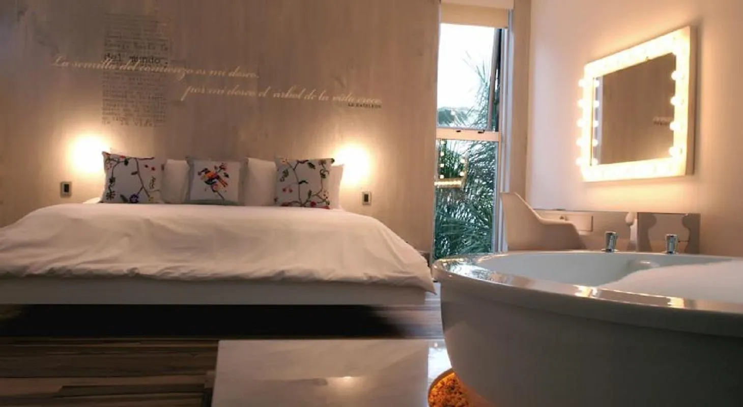 Be Playa Hotel Boutique & Rooftop Bar Playa del Carmen